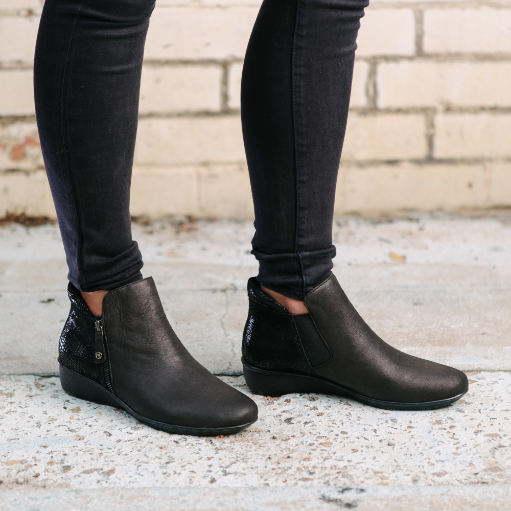 Women's Boots