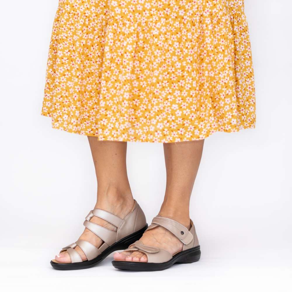 Geneva Sandal - Champagne