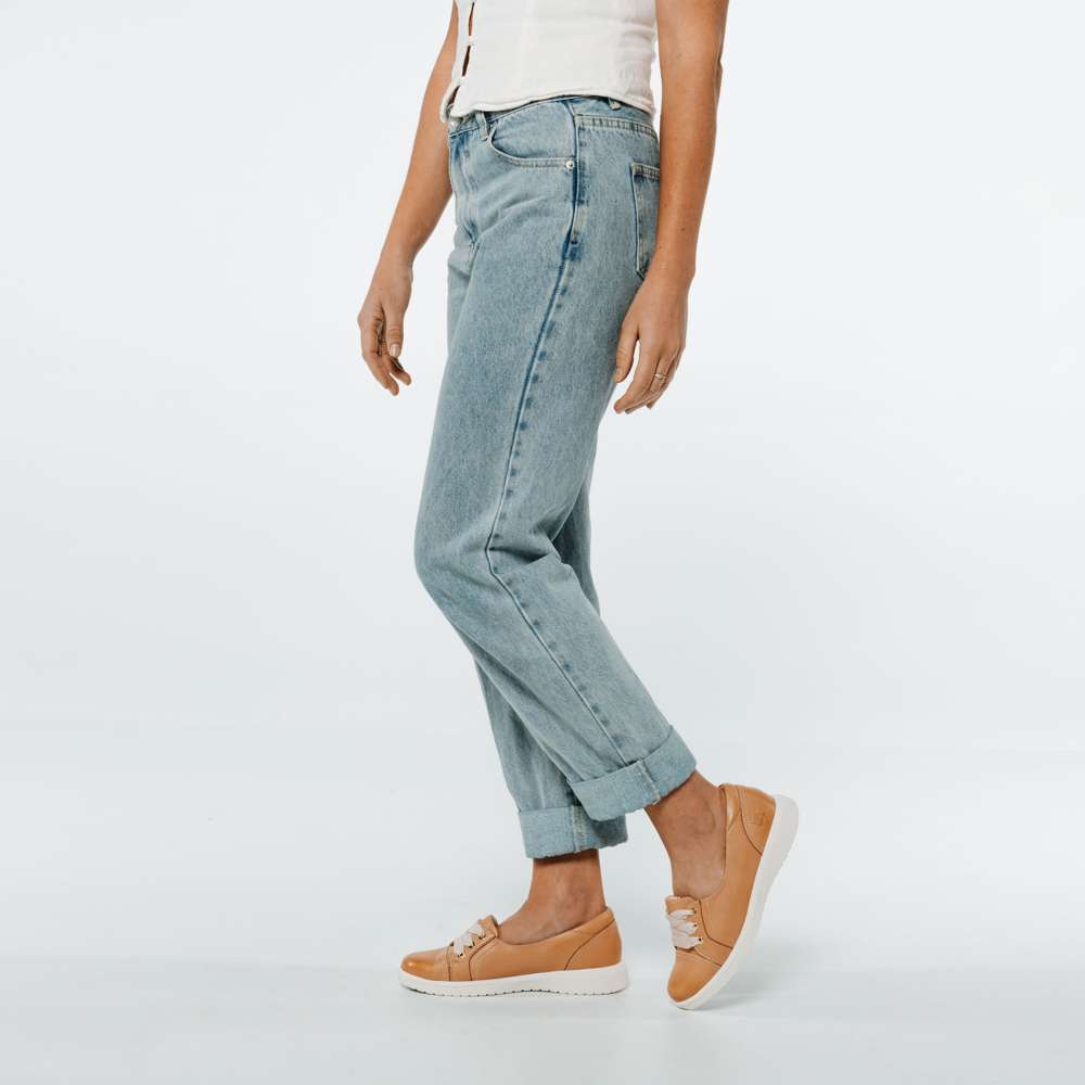 Bridgette II Casual Sneaker - Fawn