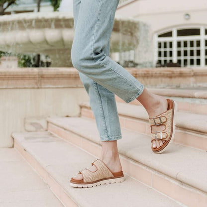 Daisy Slide - Natural Raffia
