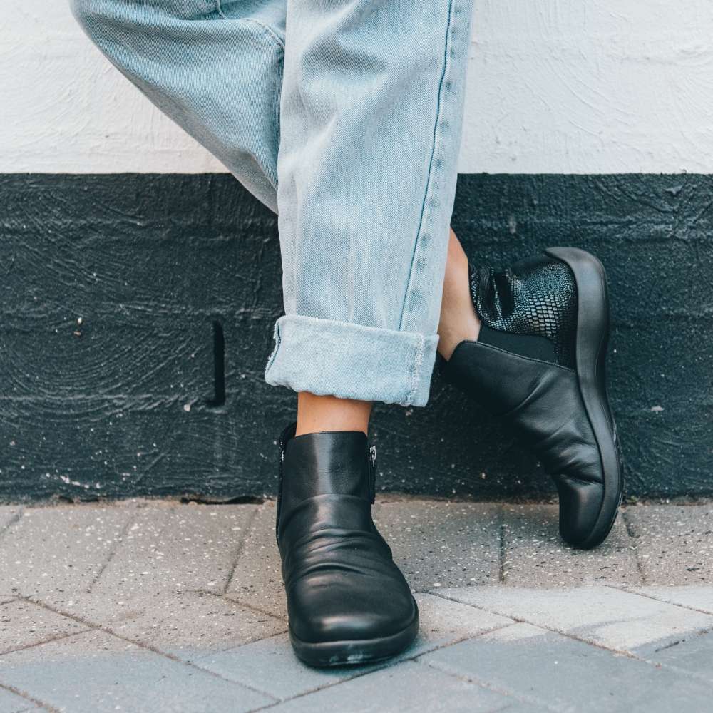 Salzburg Zip Ankle Boot - Black Lizard