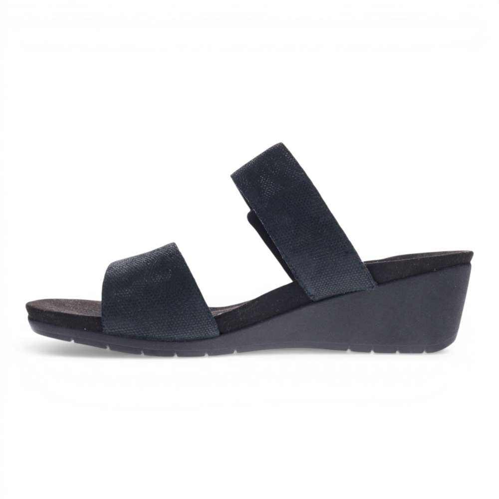 Sorrento Wedge - Black Angle